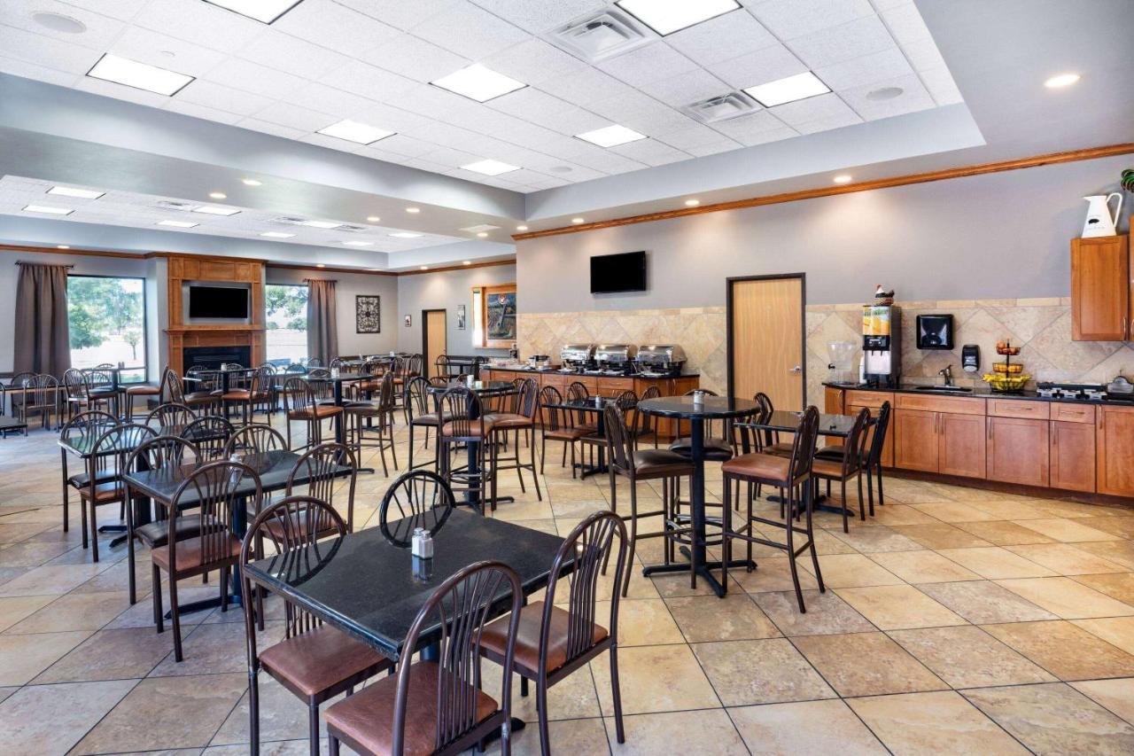 Americinn By Wyndham Aberdeen Event Center Kültér fotó